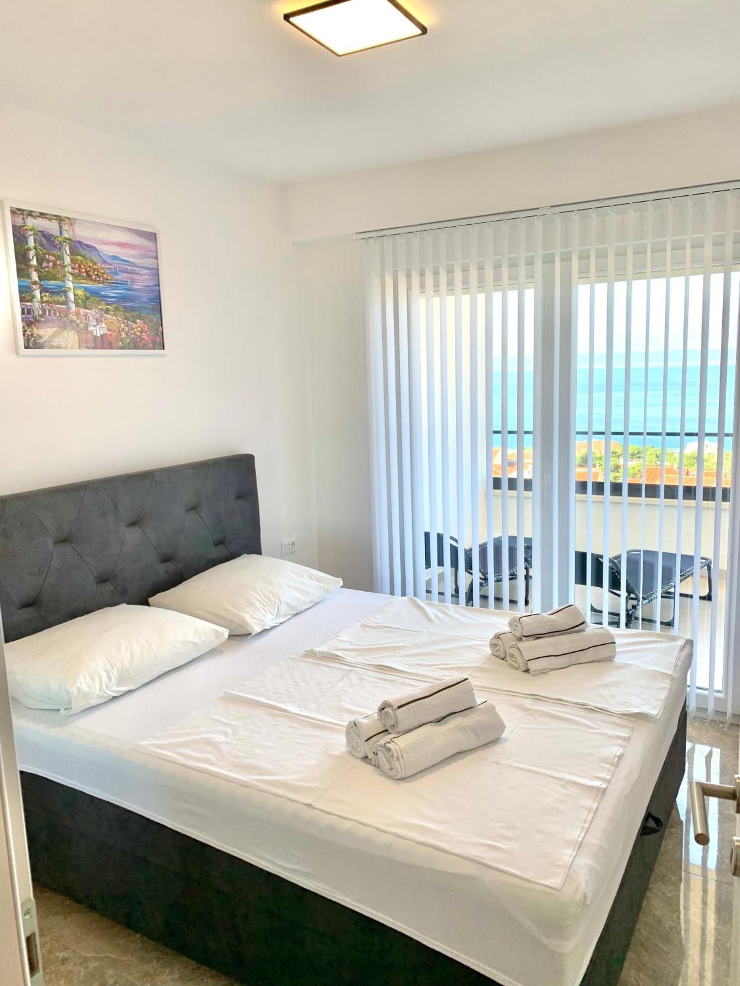 Apartment Dalmatino Makarska Bagian luar foto
