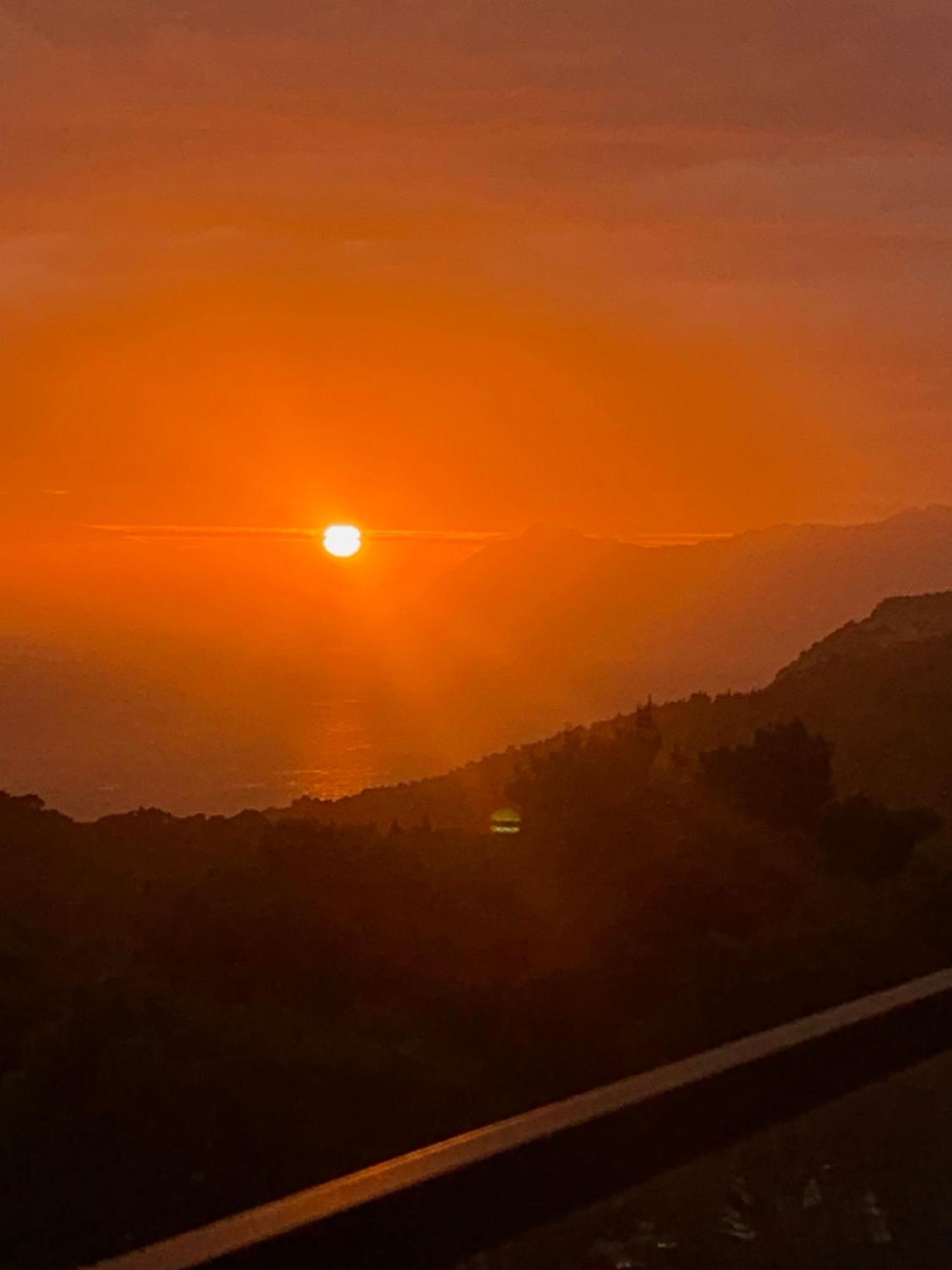 Apartment Dalmatino Makarska Bagian luar foto
